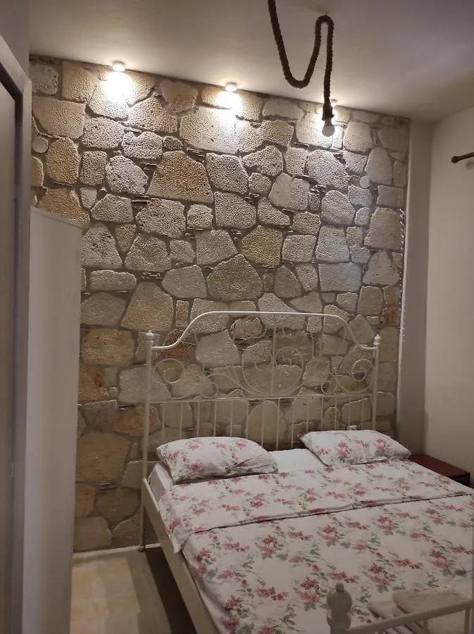 Sofias Cute House Apartment Thessaloniki